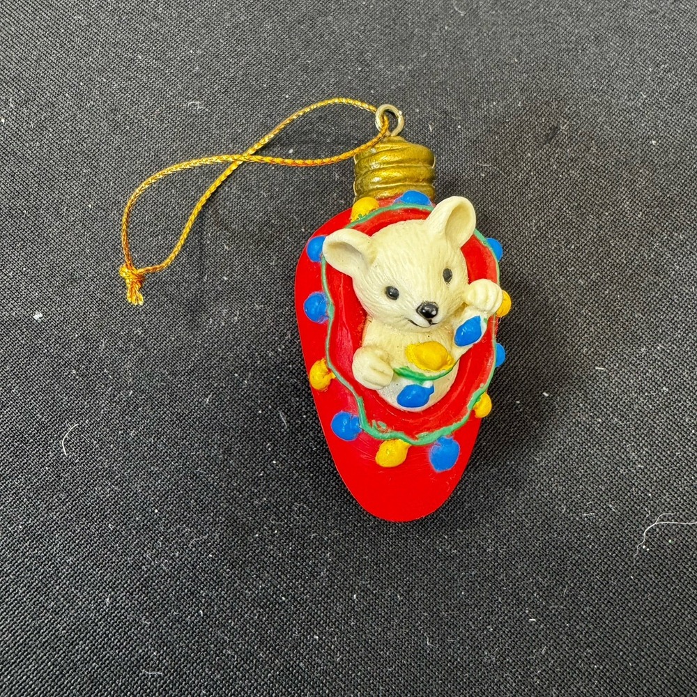 Avon Christmas Hanging Ornament Mouse‎ In Red Lightbulb Holiday